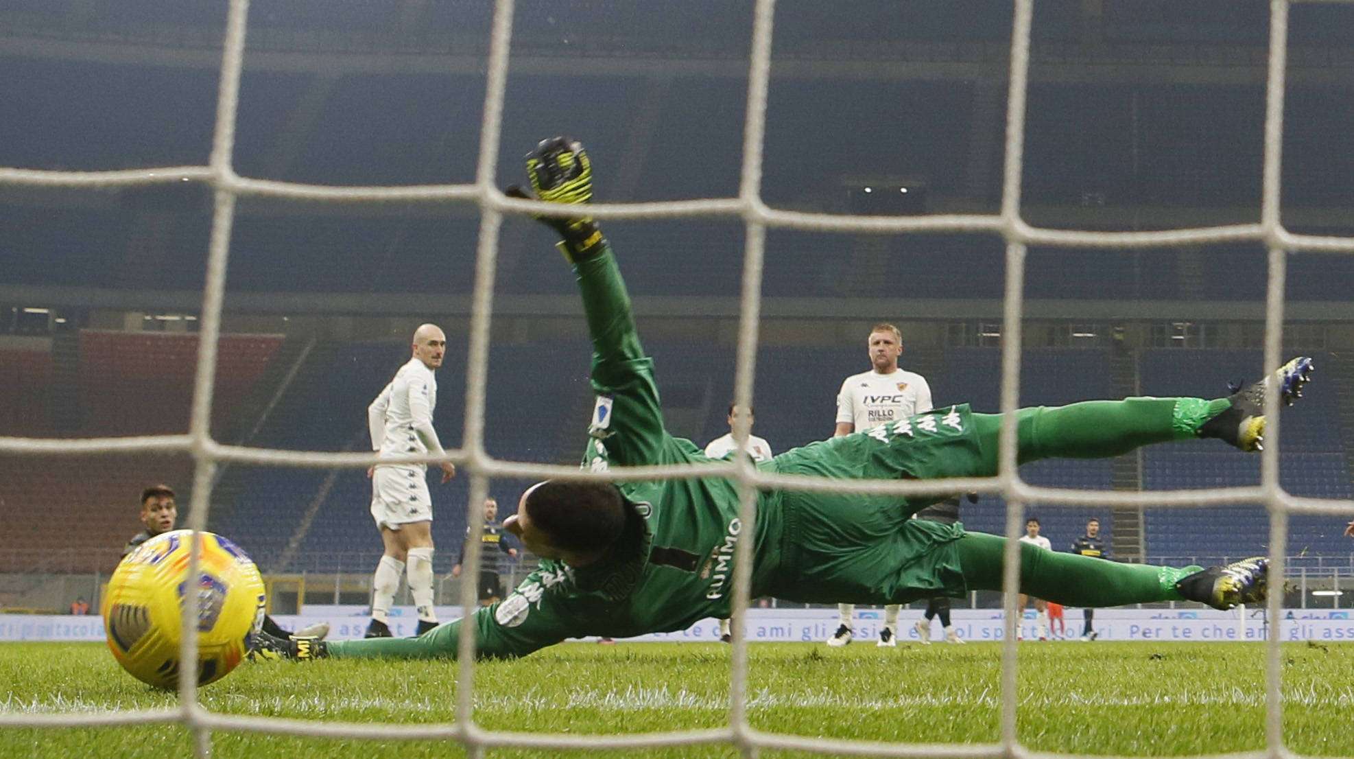 年轻化和高 年轻化和高